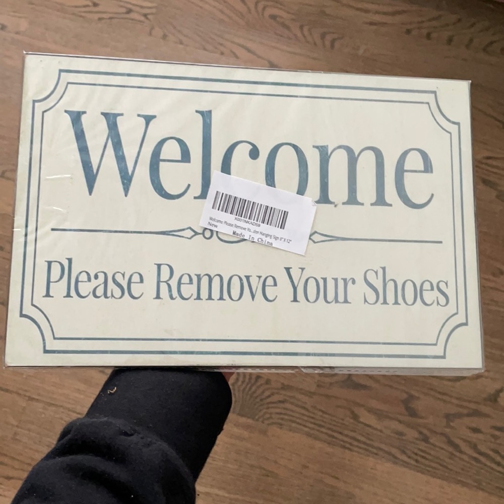 Welcome sign- NEVER OPENED